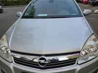 Gebraucht Opel Astra Edition 116 PS (85 kW) 2008 Grau Kombi