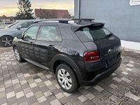 Gebraucht Citroën C4 Feel 82 PS (60 kW) 2017 Schwarz Limousine