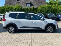 Gebraucht Dacia Jogger Comfort 110 PS (80 kW) 2022 Weiß Van / Kleinbus