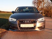Gebraucht Audi A3 Ambition 125 PS (91 kW) 2014 Grau Kleinwagen