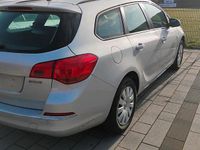 Gebraucht Opel Astra 110 PS (80 kW) 2014 Silber Kombi