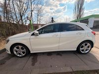 Usata Mercedes A180 122 CV (89 kW) 2014 Bianco Berlina