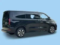 Neu VW Caravelle 170 PS (125 kW) 2026 Graphite dust metallic/grau Van