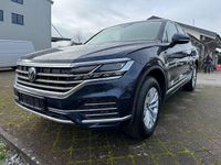Gebraucht VW Touareg Elegance 286 PS (210 kW) 2023 Blau SUV