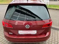 Gebraucht VW Golf Join 116 PS (85 kW) 2019 Rot SUV