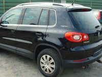 Gebraucht VW Tiguan Team 150 PS (110 kW) 2010 Schwarz SUV