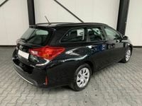 Gebraucht Toyota Auris Cool 99 PS (72 kW) 2014 Schwarz metallic Kombi