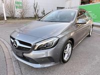 Gebraucht Mercedes A180 122 PS (89 kW) 2016 Grau Kleinwagen
