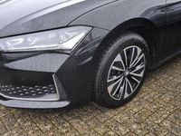 Gebraucht Skoda Superb Selection 150 PS (110 kW) 2025 Onyxschwarz Kombi