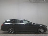 Gebraucht Mercedes E300 Avantgarde 306 PS (225 kW) 2022 Schwarz Kombi