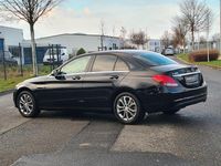 Gebraucht Mercedes C180 156 PS (114 kW) 2018 Schwarz Limousine