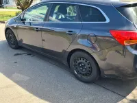 Usado Kia Ceed DREAM-TEAM Edition 135 CV (99 kW) 2017 Gris Utilitario