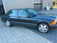 Gebraucht Mercedes 190 235 PS (172 kW) 1993 Schwarz Limousine