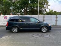 Gebraucht Lancia Voyager 283 PS (208 kW) 2014 Schwarz Van / Kleinbus