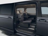 Neu VW Multivan Edition 150 PS (110 kW) 2025 Urano grau / dach schwarz Van / Kleinbus