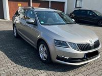 Gebraucht Skoda Octavia Ambition 150 PS (110 kW) 2018 Beige Kombi
