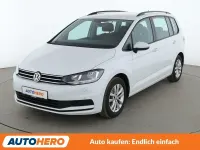 Gebraucht VW Touran Comfortline 110 PS (80 kW) 2017 Pure white Van / Kleinbus