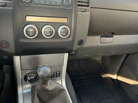 Gebraucht Nissan Navara 190 PS (139 kW) 2015 Grün Pickup