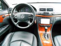 gebraucht Mercedes E200 Kompressor NAVI/LEDER/STANDHEIZUNG