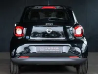 Gebraucht Smart ForFour Electric Drive 60 kW (82 PS) 2021 Schwarz Limousine