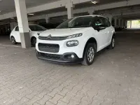 Używany Renault Kadjar Equilibre 140 KM (102 kW) 2019 Czarny SUV