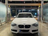 Gebraucht BMW 116 136 PS (100 kW) 2015 Weiß Kleinwagen