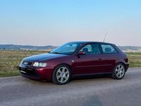 Gebraucht Audi A3 150 PS (110 kW) 2002 Rot Kleinwagen