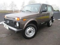 Gebraucht Lada Taiga 85 PS (62 kW) 2018 Grün SUV