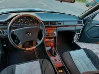 Gebraucht Mercedes 200 75 PS (55 kW) 1991 Weiß Limousine