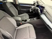 Gebraucht VW Golf VIII Life 150 PS (110 kW) 2025 Blau Kombi