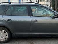 Gebraucht VW Golf VII Match 122 PS (89 kW) 2013 Grau Kombi