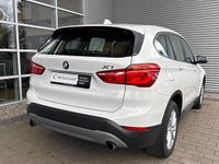 Gebraucht BMW X1 Advantage 192 PS (141 kW) 2017 Alpinweiß uni SUV