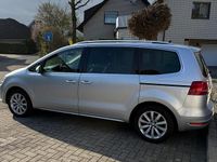 Gebraucht VW Sharan 177 PS (130 kW) 2015 Silber Van / Kleinbus