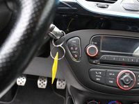 Gebraucht Opel Corsa Color Edition 101 PS (74 kW) 2016 Nacht blau met Limousine
