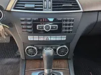 Second-hand Mercedes C180 Elegance 156 CP (114 kW) 2011 Argintiu Berlinǎ