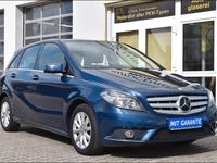 Gebraucht Mercedes B180 122 PS (89 kW) 2012 Blau Van / Kleinbus