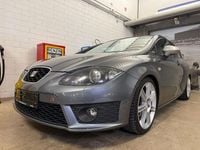 Usado Seat Leon FR 190 HP (139 kW) 2012 Cinzento Sedan