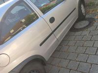 Gebraucht Opel Corsa 58 PS (42 kW) 2002 Silber Limousine
