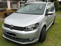 Gebraucht VW Touran Trendline 105 PS (77 kW) 2014 Silber Van / Kleinbus