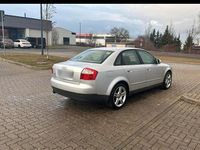 Gebraucht Audi A4 131 PS (96 kW) 2003 Silber Limousine
