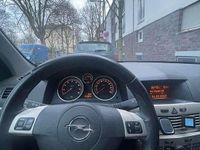 Gebraucht Opel Astra Selection 90 PS (66 kW) 2009 Schwarz Limousine