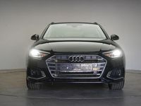 Second-hand Audi A4 Advanced 204 CP (150 kW) 2022 Negru Berlinǎ