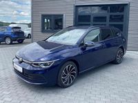 Gebraucht VW Golf VIII 150 PS (110 kW) 2024 Atlantik blue Kombi