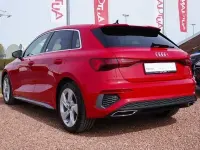 Używany Audi A3 Comfort 150 KM (110 kW) 2022 Czerwony Sedan/Limuzyna