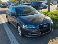Gebraucht Audi A3 105 PS (77 kW) 2012 Violet Kleinwagen