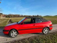 Gebraucht VW Golf Cabriolet 90 PS (66 kW) 1995 Rot Cabrio