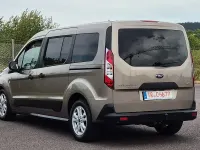 Gebraucht Ford Tourneo Trend 120 PS (88 kW) 2018 Silber Van / Kleinbus