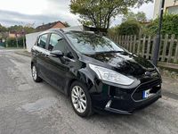 Gebraucht Ford B-MAX Titanium 125 PS (91 kW) 2017 Schwarz Van / Kleinbus