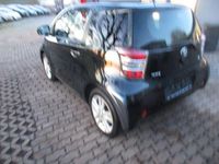 Gebraucht Toyota iQ Basis 98 PS (72 kW) 2010 Schwarz Kleinwagen