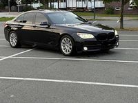 Gebraucht BMW 730 258 PS (189 kW) 2012 Schwarz Limousine